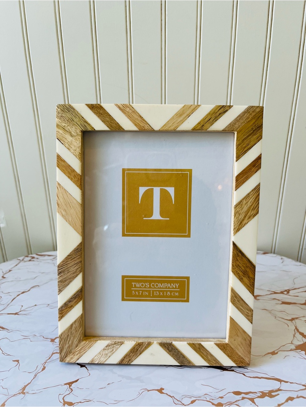TWO’S COMPANY “PATTERN PARADE”  5x7 PICTURE FRAME | WOOD AND RESIN | NEW